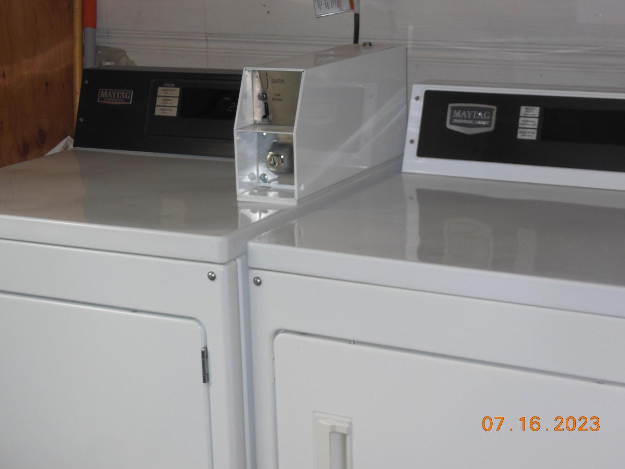Alameda 3Br Unique Victorian Penthouse With Deck And Outdoor Furniture, Ac, 3 Blocks To Beach & Shopping Center & 2 Free Parking Spaces מראה חיצוני תמונה
